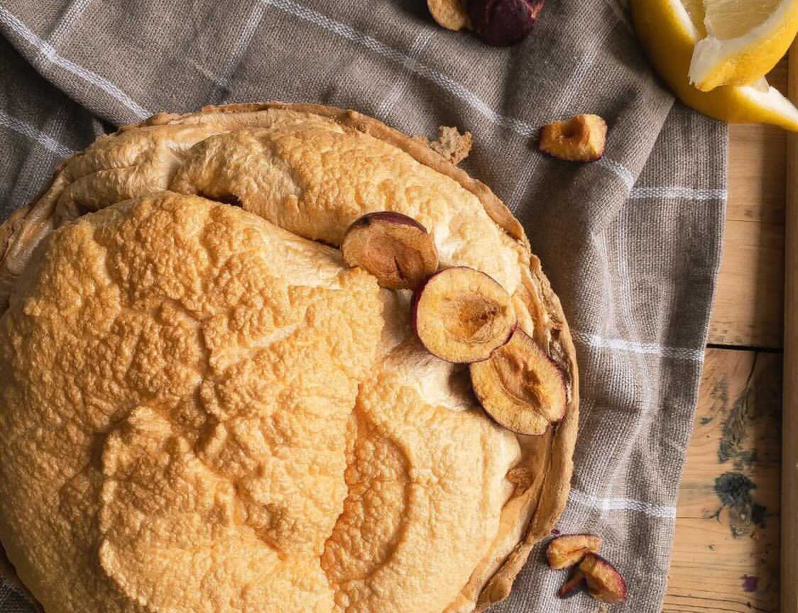 Citronu meringa kūka no Māras Ziemeles (IG @edamskaisti)