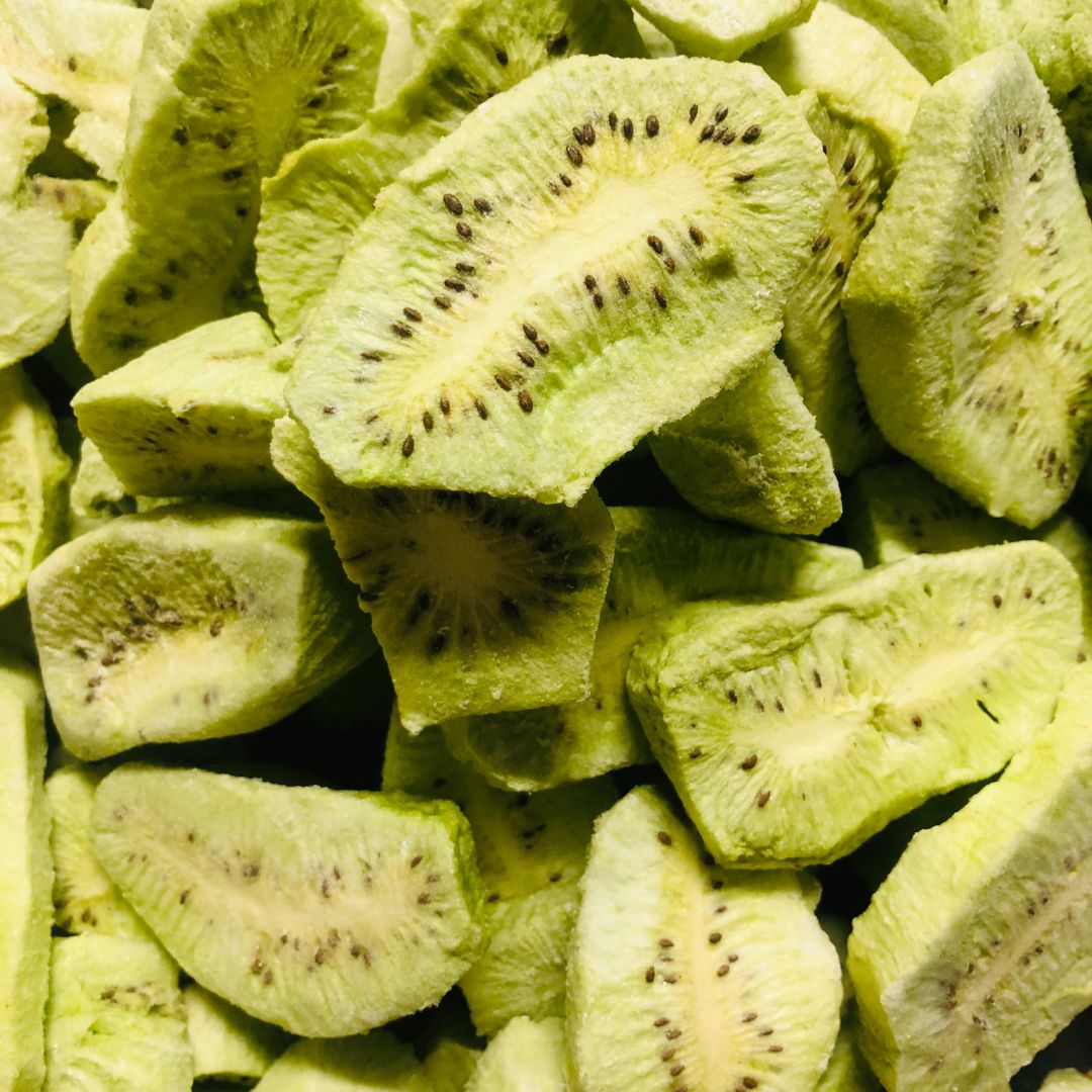 freeze-dried-kiwi-healthy-snacks-nutriboom-liofilizeti-kivi-augli-fruits-uzkodas-veseligas17