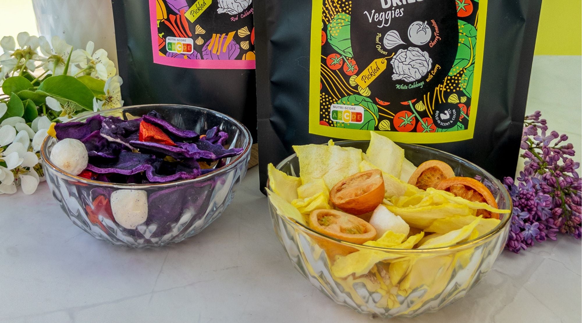 freeze-dried-pickled-vegetables-crisps-chips-crunchy-snacks-nutriboom-veggoes-liofilizeti-marineti-darzeni-cipsi-uzkodas-kraukskigi