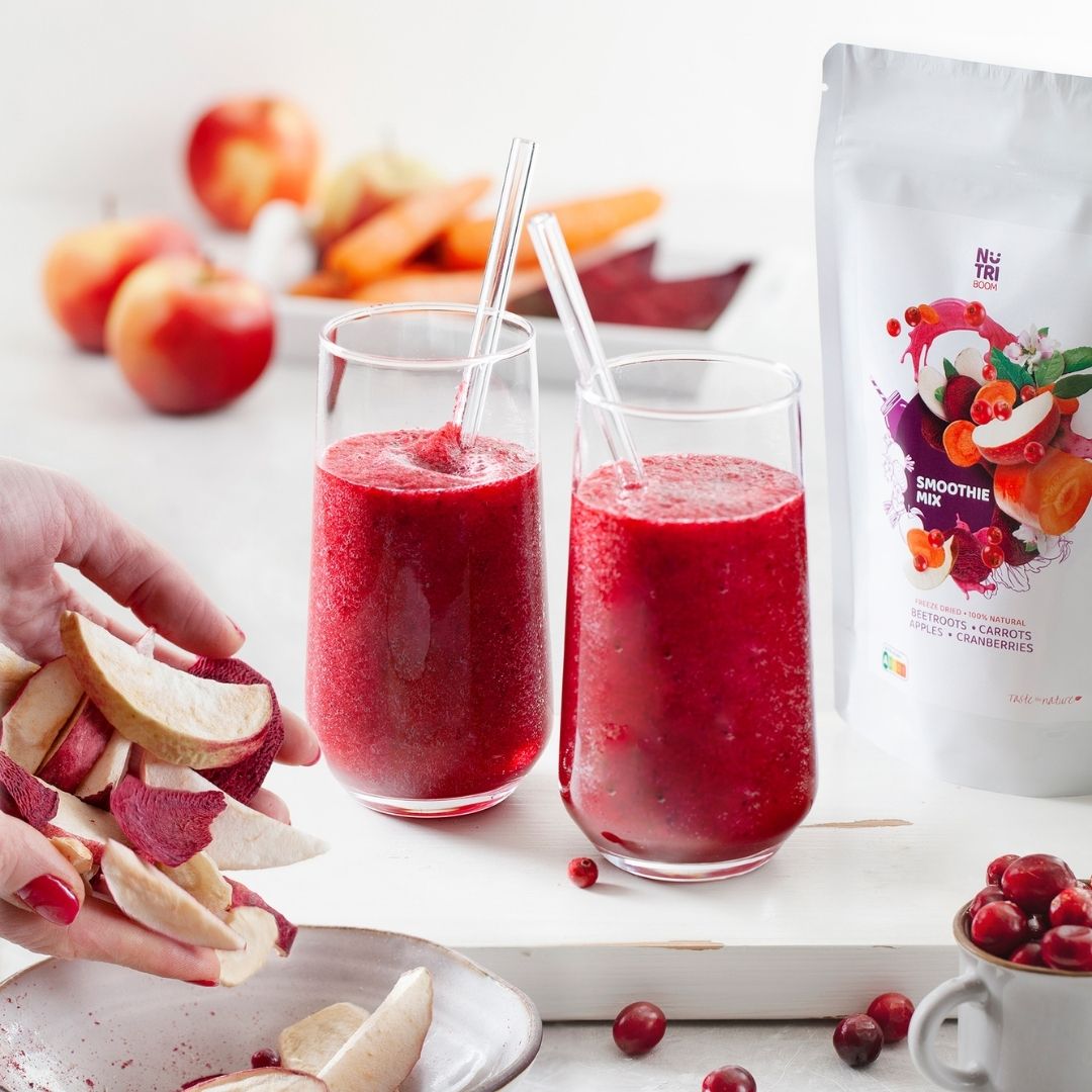 smoothie-blend-champion-from-freeze-dried-apples-carrots-beetroots-cranberries-nutriboom-healthy-tasty-weight-loss-natural-clean-label1-1