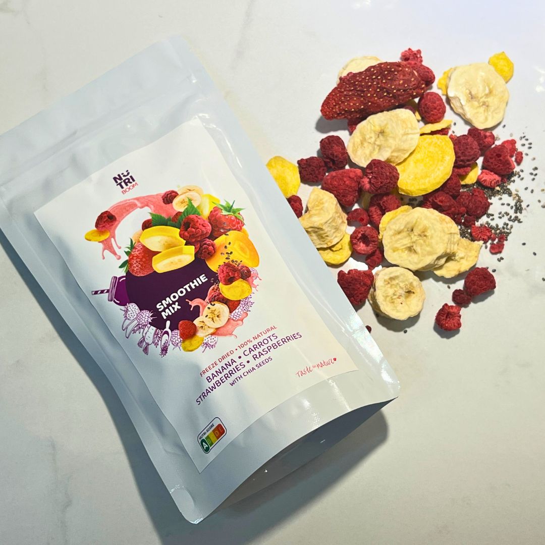 smoothie-box-9-smoothie-blends-freeze-dried-fruits-berries-veggies-healthy-sustainable-natural