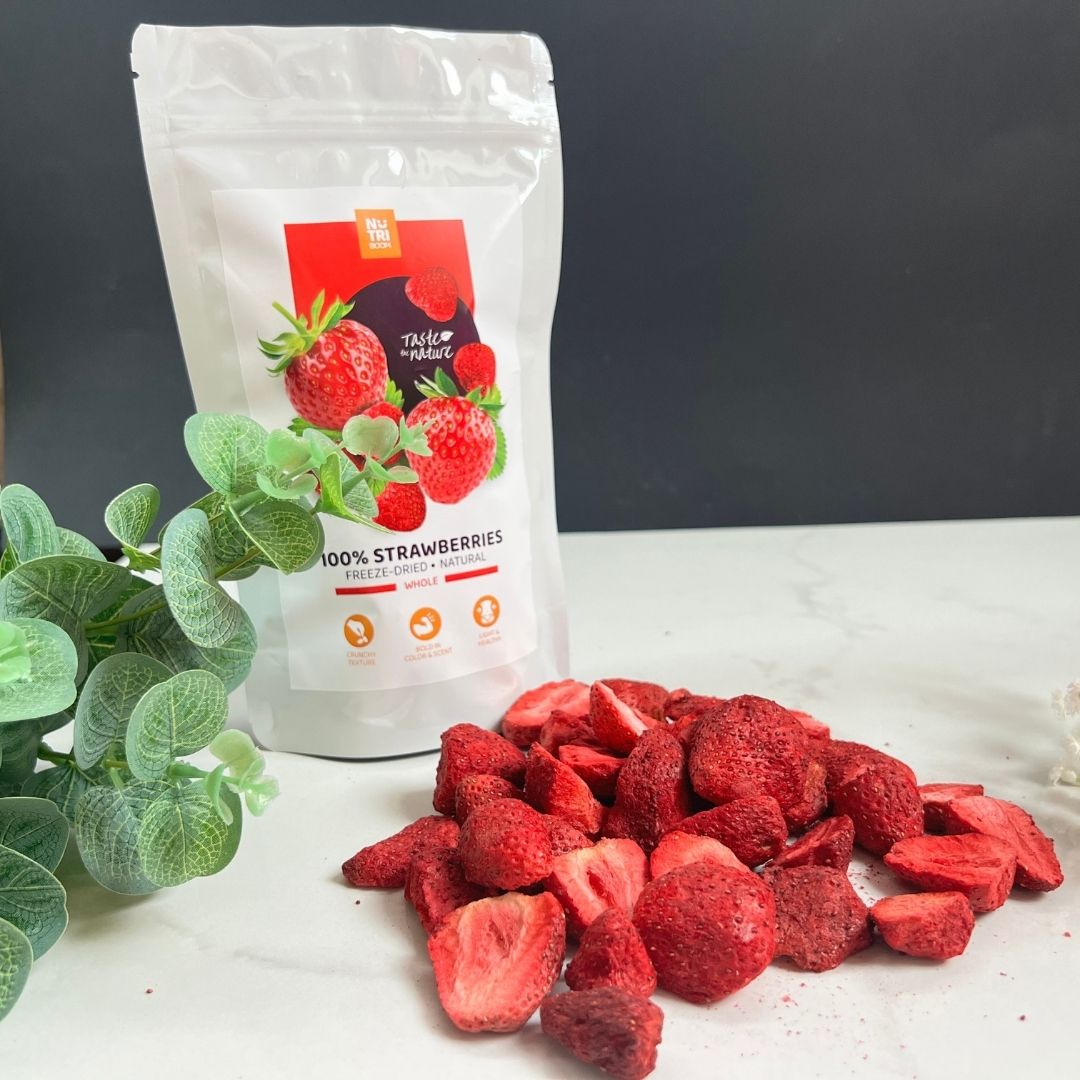 strawberries-strawberry-freeze-dried-nutriboom-snack-healthy-100-natural-no-added-sugar-percet-treat-gift-add-to-muesli-yoghurt-smoothie-water-decorate-cakes-muffins-bakery-confection